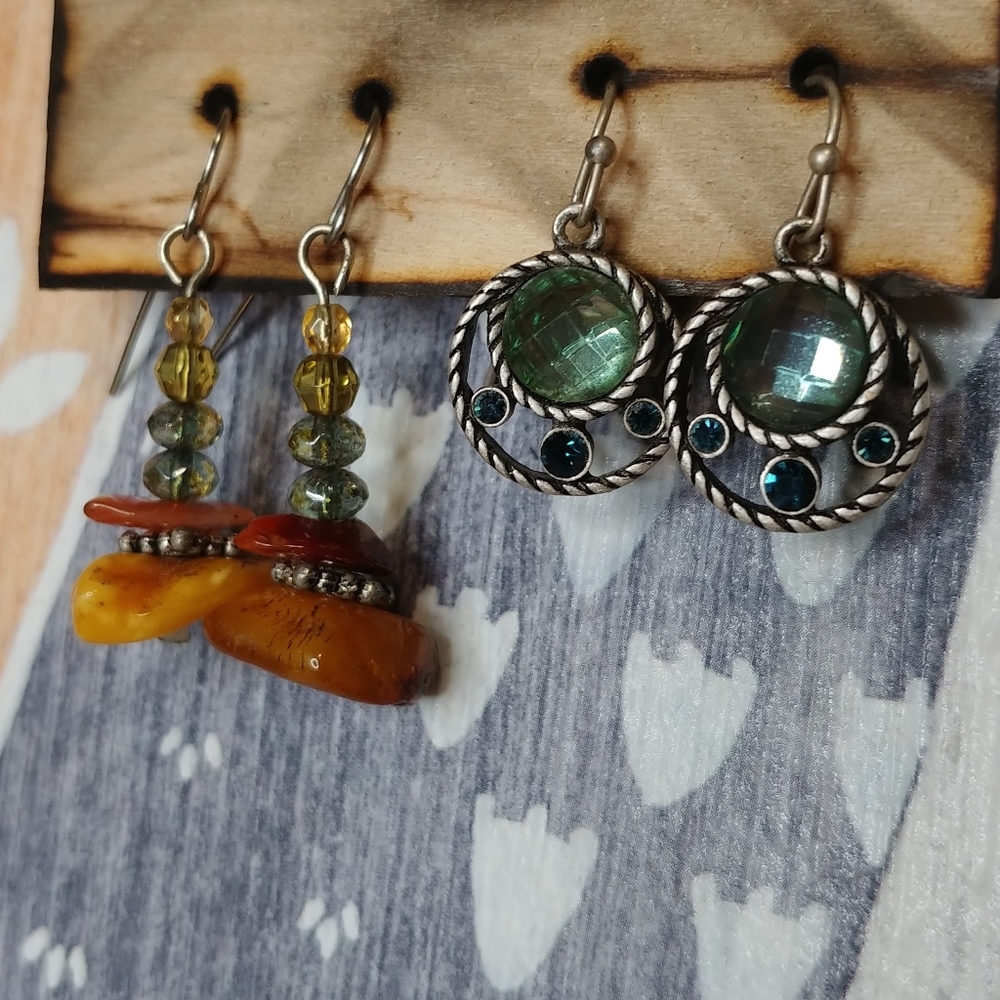 ✔Two Pairs of Dangle Earrings (Circles & Stones)